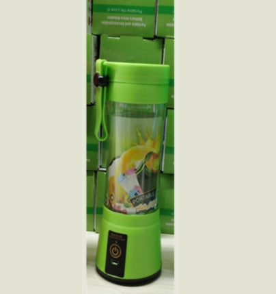 Portable USB Blender – Rechargeable Mini Smoothie Maker